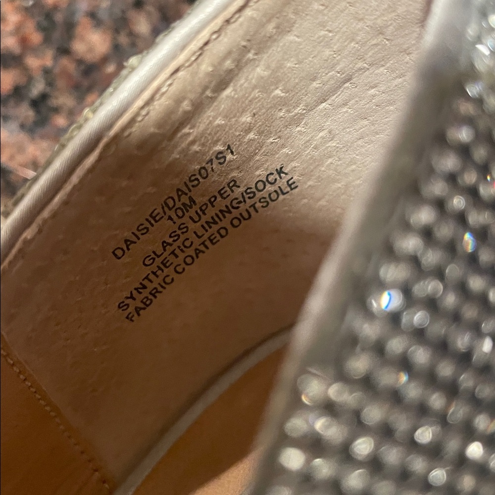 Steve Madden Rhinestone Pump - Picture 13 of 14